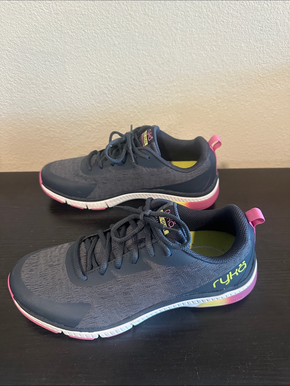 Ryka 8.5W Navy Athletic Sneakers with Pink Accents (running)